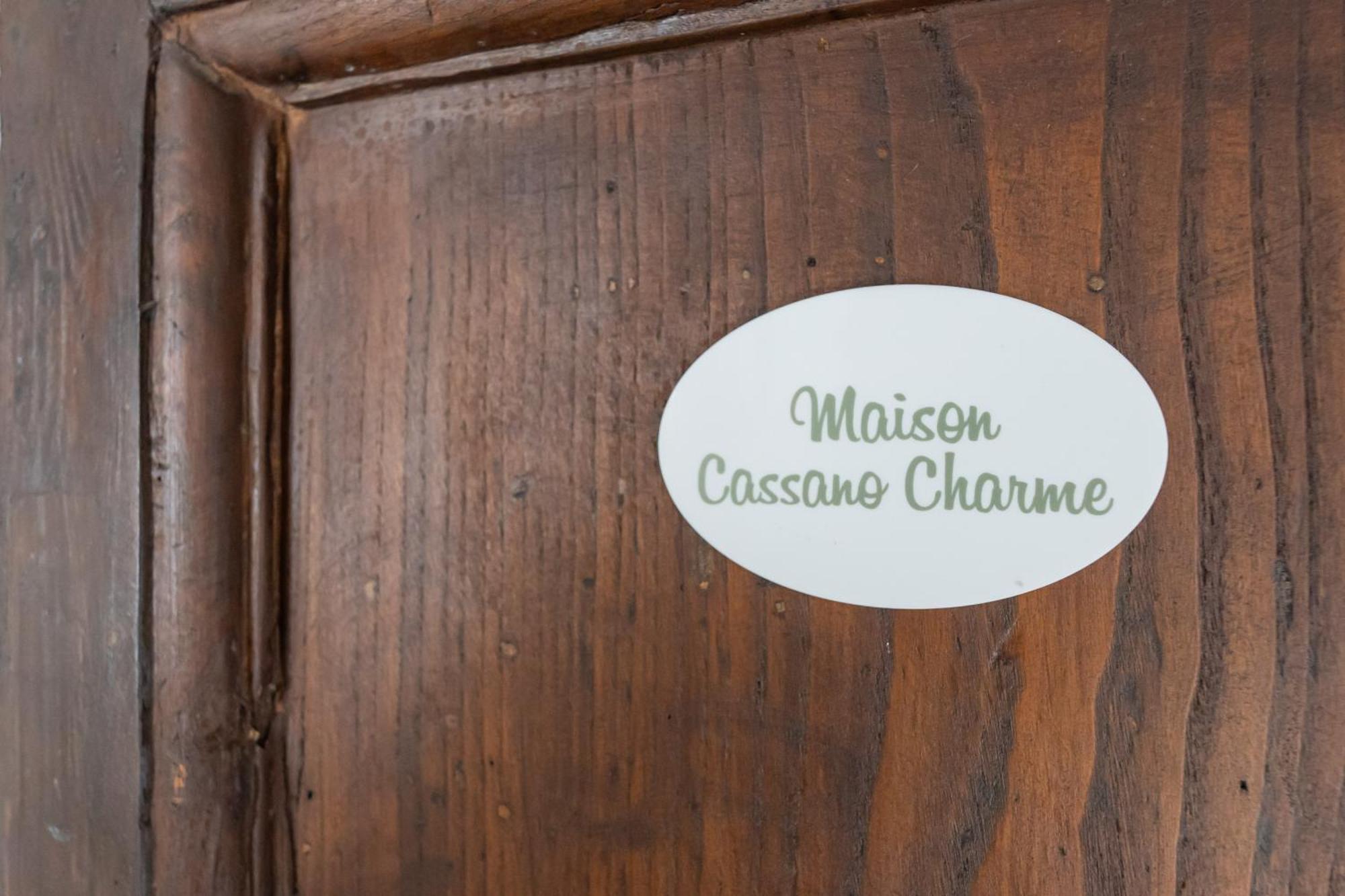 Maison Cassano Charme Apartment Наполи Екстериор снимка